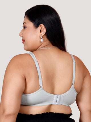 M 4418 Women's Side Panel Lace Double Layered Cups High Support Seamless Bra