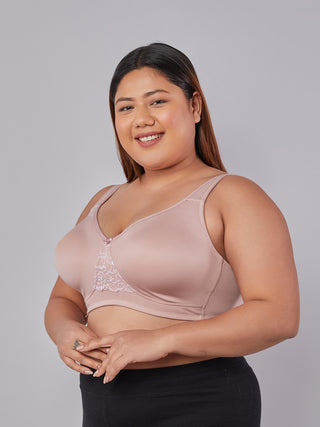 Lace Detailing T-Shirt Bra M. Fawn left view