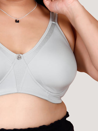 M 4418 Women's Side Panel Lace Double Layered Cups High Support Seamless Bra
