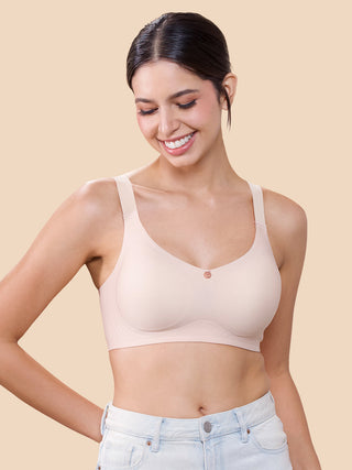 Invisible Fit 360 Degree Support Padded Cups Seamless Bonded Bra | M 9901