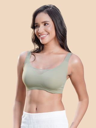 Mesh Detailing Neck Broad Straps Seamless Cups Padded Bonded Bra | M 9902