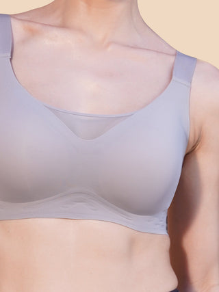 Mesh Detailing Neck Broad Straps Seamless Cups Padded Bonded Bra | M 9902