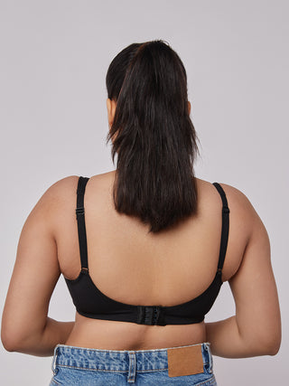 Lace Detailing T-Shirt Bra Black back view